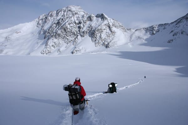 Multi-Day Alpine Climbing: Food, Fuel, and Weight Strategy