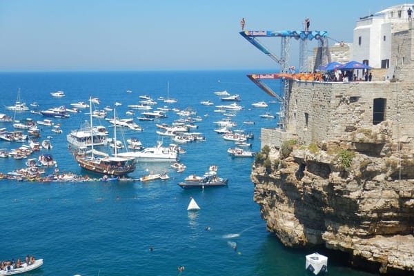 Cliff Diving in 2026: What a 27-Metre Fall Does to a Body, and Why the Entry Matters More Than the Height